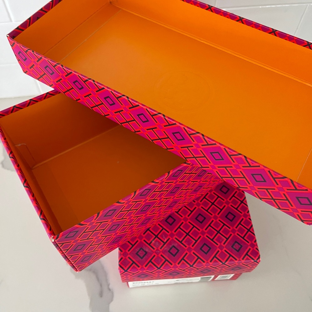 Set 2 Tory Burch Vibrant Pink and Orange Geometric shoe sandals Boxes - Picture 3 of 4